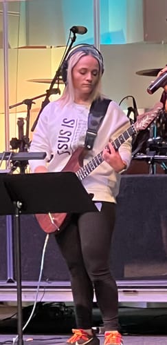 Customer photo review of Zero-Gravity Strap for Guitar & Bass