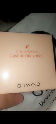 Customer photo review of O.TWO.O VITALITY NEW SKIN CUSHION BB CREAM