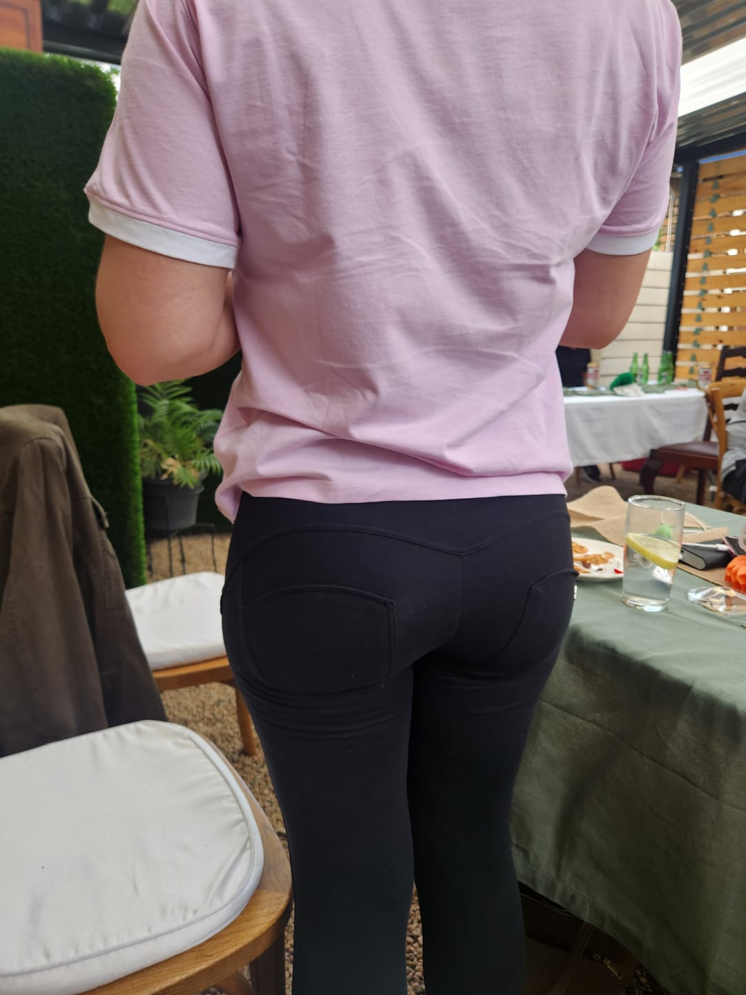 Customer photo review of High waist Butt lifting Shaping pants - Black