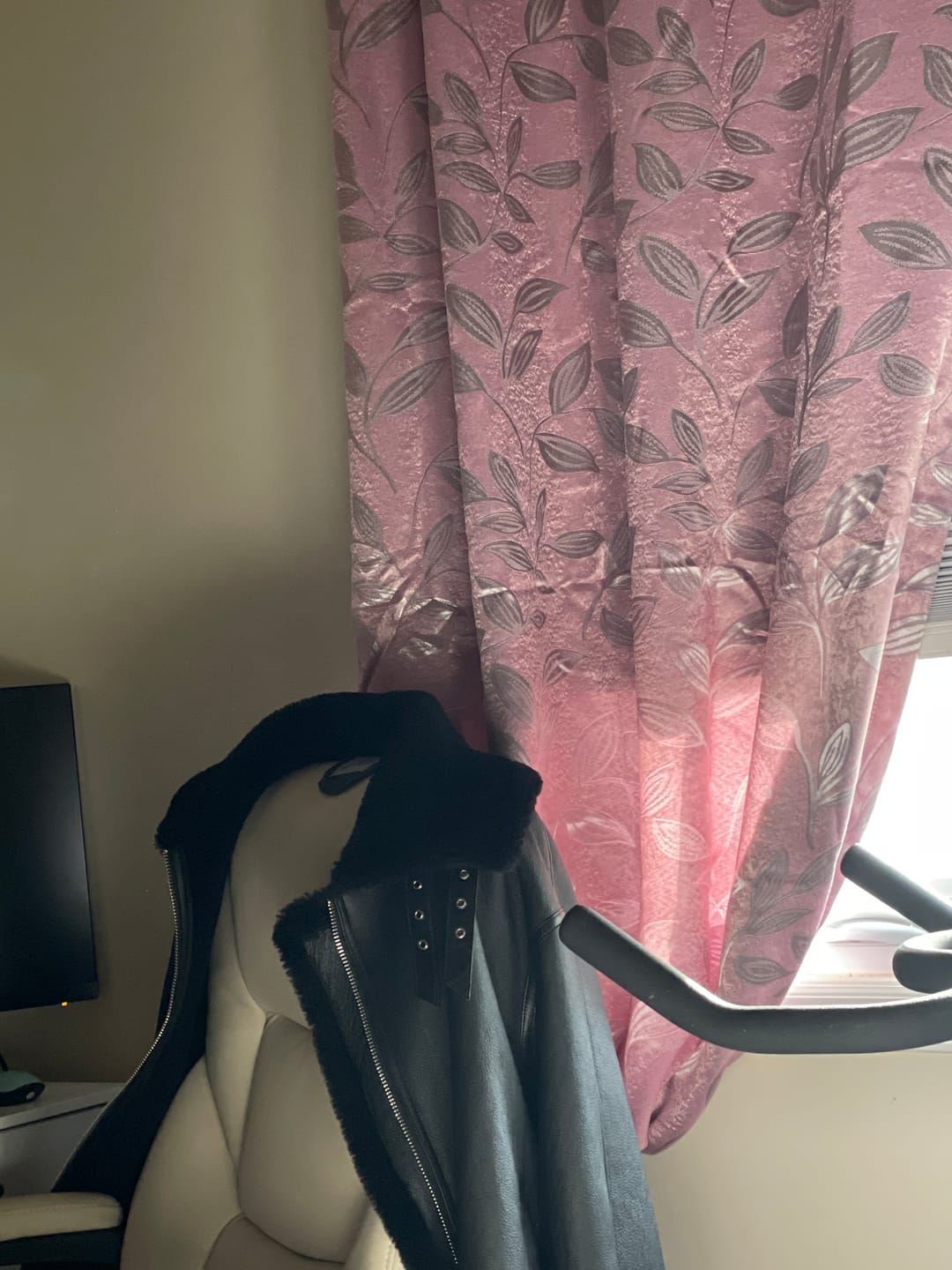 Customer photo review of 270 Genuine Shearling MC  Valentine's Special