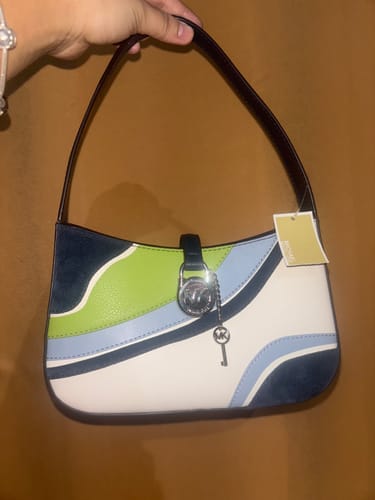 Customer photo review of MICHAEL KORS OCEAN LYRA BAG