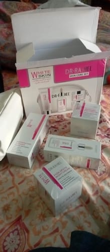 Customer photo review of Dr.Rashel Skin Care White Skin Whitening Fade Spot 4 Piece Set With Bag