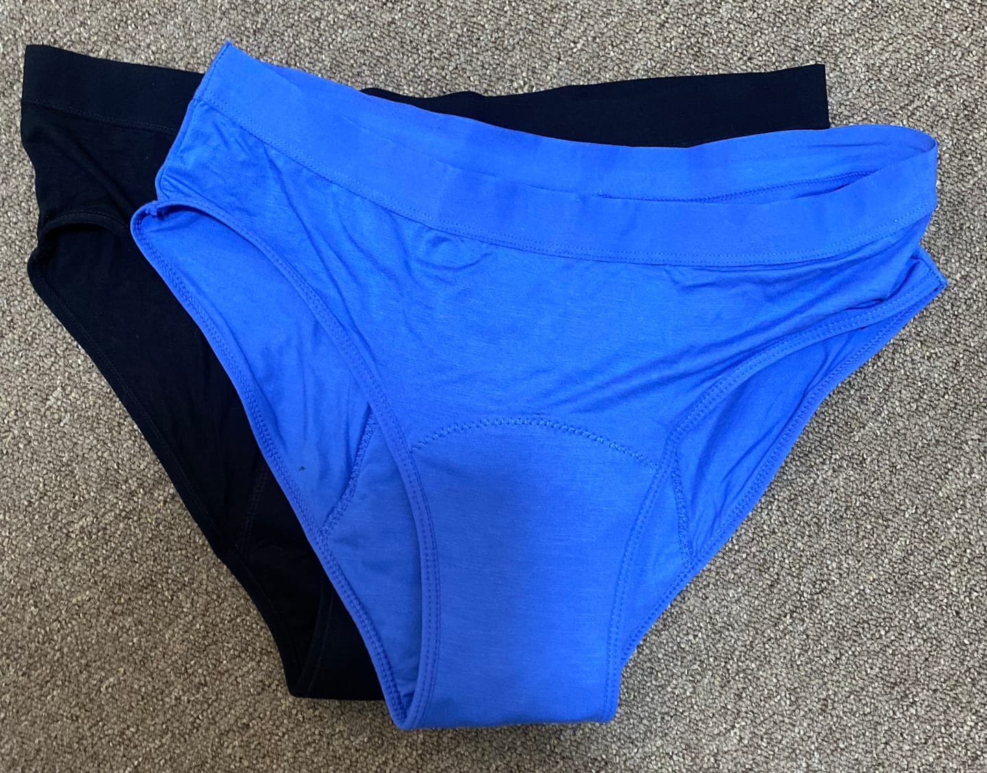 Customer photo review of Black Betty-Hipster