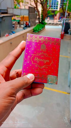 Customer photo review of Shanaya Luxury Attar Perfume
