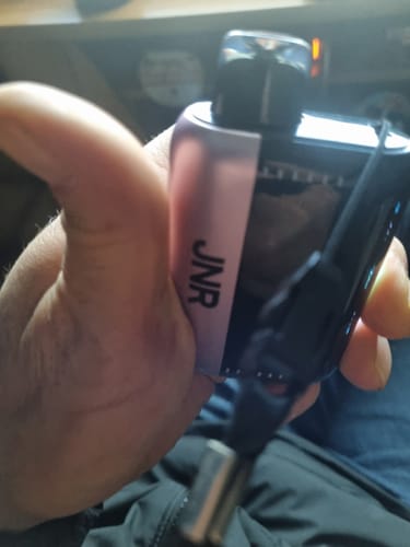 Customer photo review of JNR - Plus X - 26K - Puff / Vape Jetable - 2% nicotine