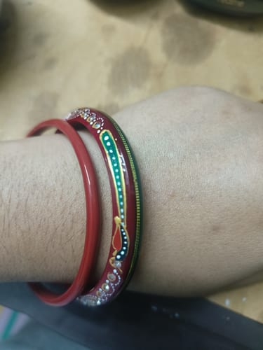 Customer photo review of "Aaj Ka Aabhushan" Red - Green Pola 916 22k