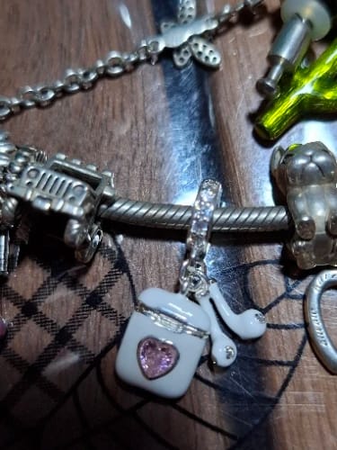 F. S. review of 925 Sterling Silver Earphones Charm image 1 out of 1