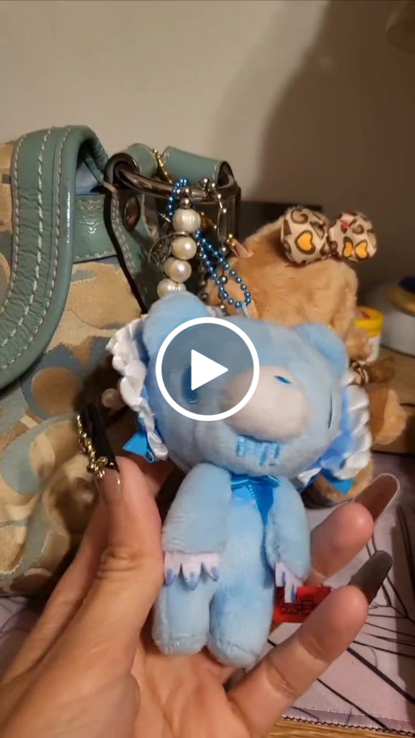 Customer video review of Gloomy Bear Mini Lolita Soft Keychain (Sky Blue)