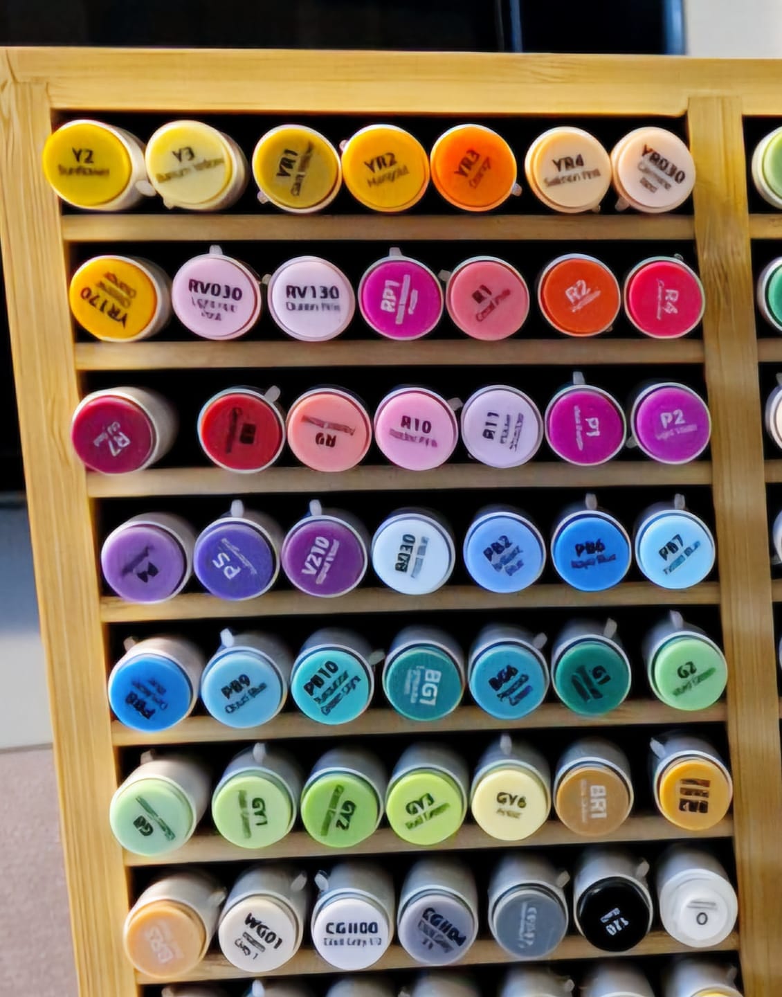Customer photo review of Ohuhu Honolulu S 48 Colors Dual Soft Tips Alcohol Art Markers, Brush & Soft Chisel