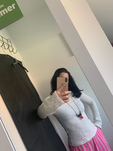 Customer photo review of Premium Langarm Crinkle Oberteil creme