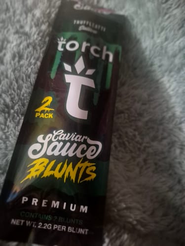 Customer photo review of Blunts Caviar Sauce Truffleatti Sativa Torch THC-A Infused Pre Rolls 4.4g 2 Count