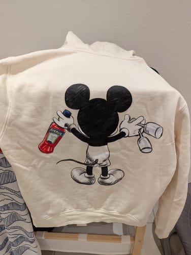 Customer photo review of APEROL MOUSE - Premium Hoodie