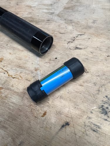 Customer photo review of Samsung 50E 21700 5000mAh Battery - Protected Button Top