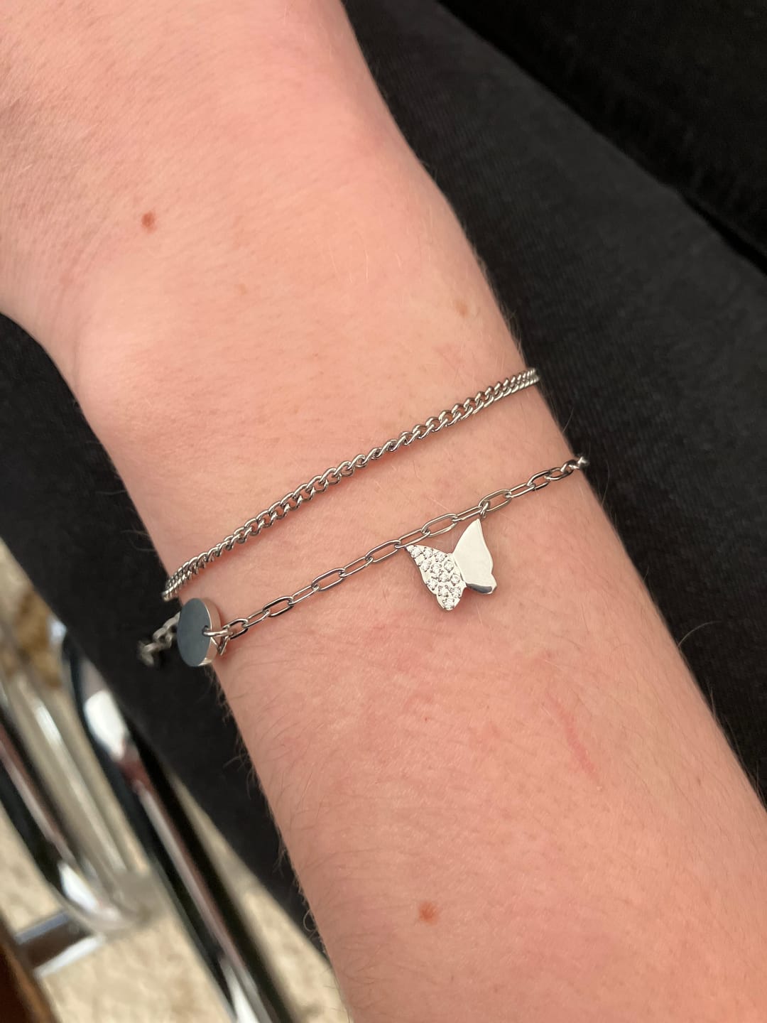 Customer photo review of Crystal Butterfly Armband | 18K vergoldet