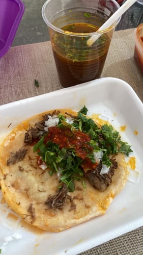Reseña con foto de un cliente sobre Short Rib 1, 2, 3 Pieza Básica