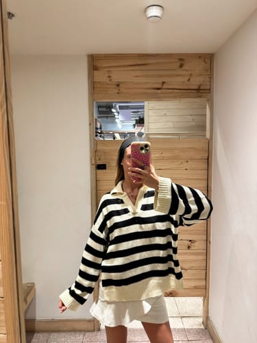 Customer photo review of Sweater Polo Cuello Lineas Ecru