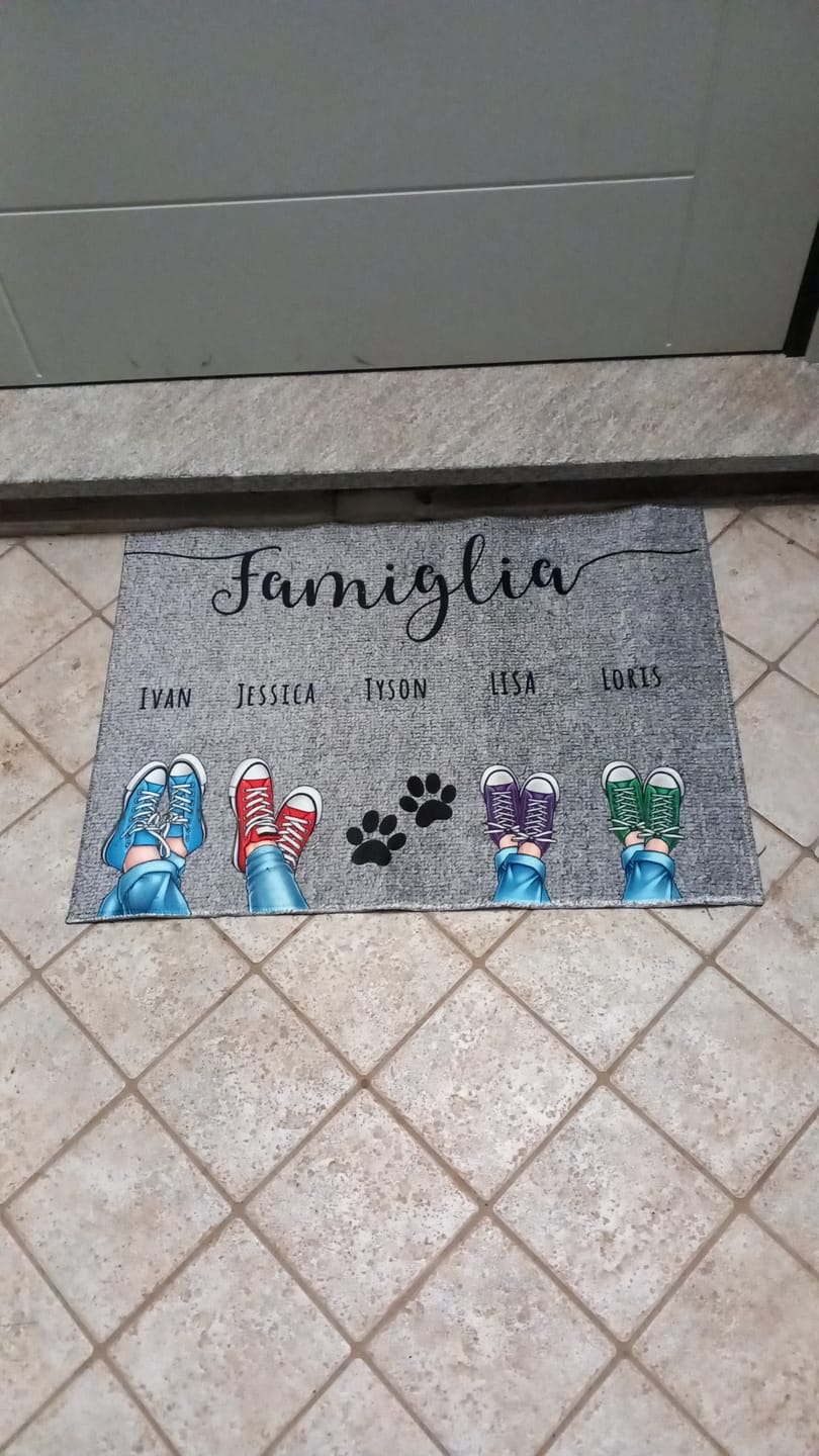 Customer photo review of Scarpe e zampe - Zerbino personalizzato