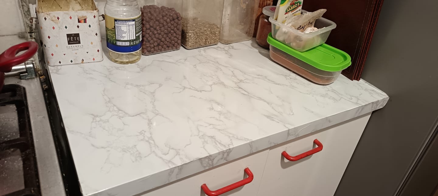 Customer photo review of MarmoFlex™ | Vinilo Adhesivo Blanco Efecto Mármol 10mx60cm