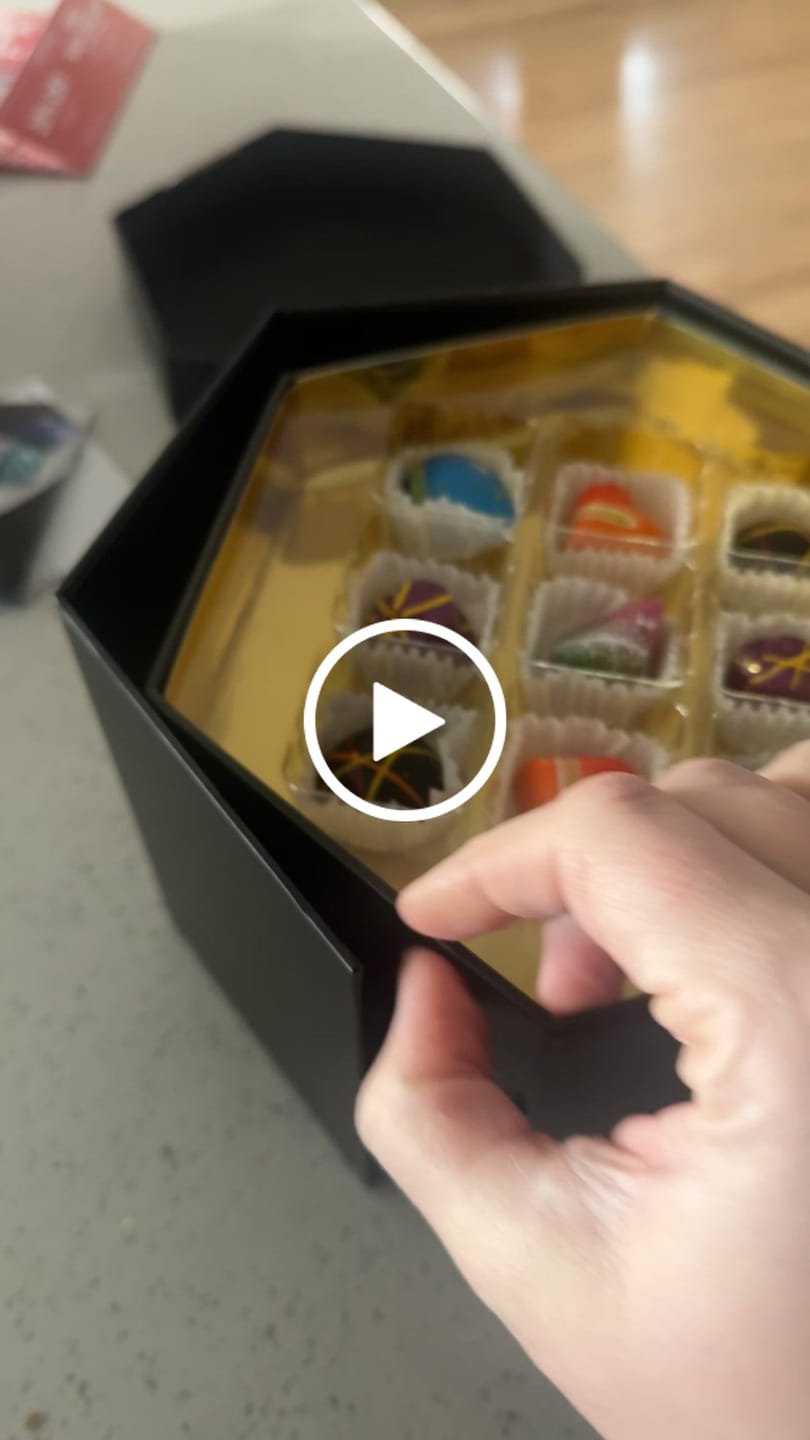 Customer video review of Signature Chocolate Tasting Gift Set