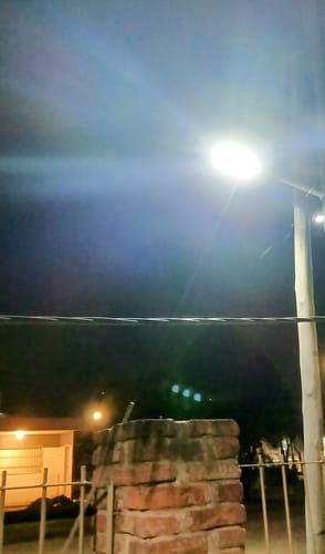 Customer photo review of Foco Solar Led 90w Exterior C/ Sensor Y Control+ Brazo Metal