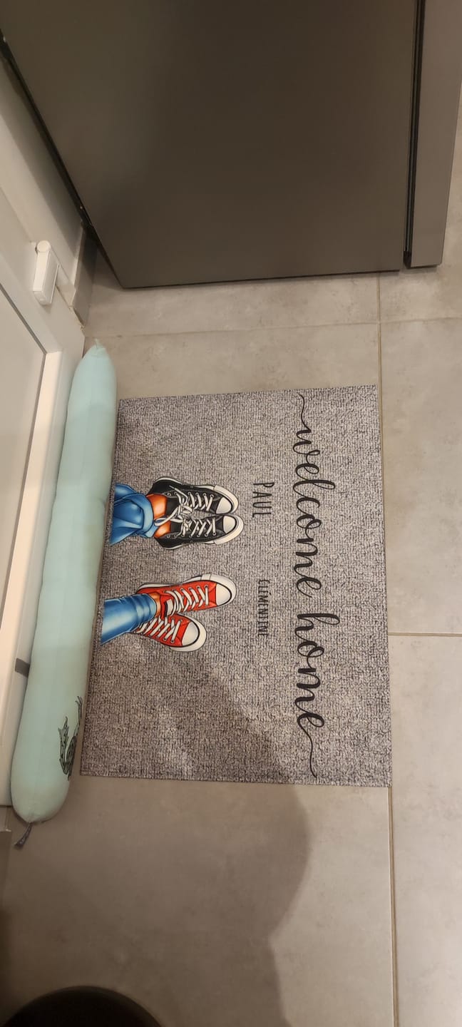 Customer photo review of Chaussures et pattes - Paillasson personnalisé