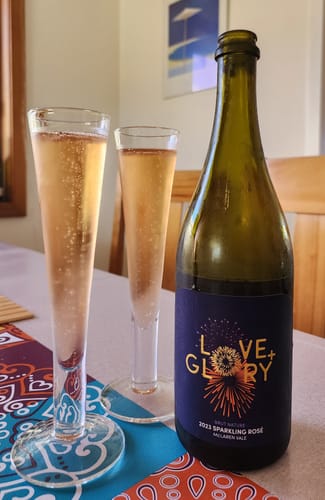 Customer photo review of Mixed Sparkling Wine Case