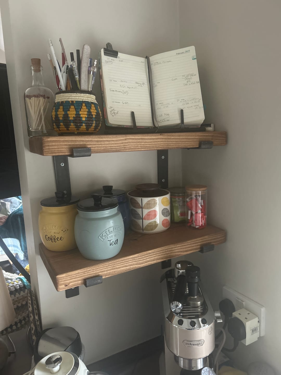 Customer photo review of Set of 2 | Rustic Wooden Wall Shelves with Industrial Style Bracket | 22.5cm depth