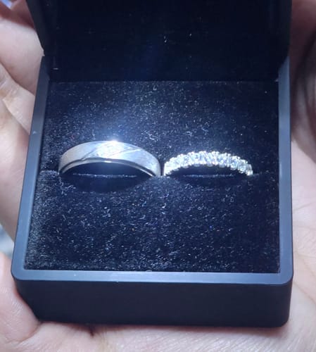 Customer photo review of Petite Venise Wedding Rings