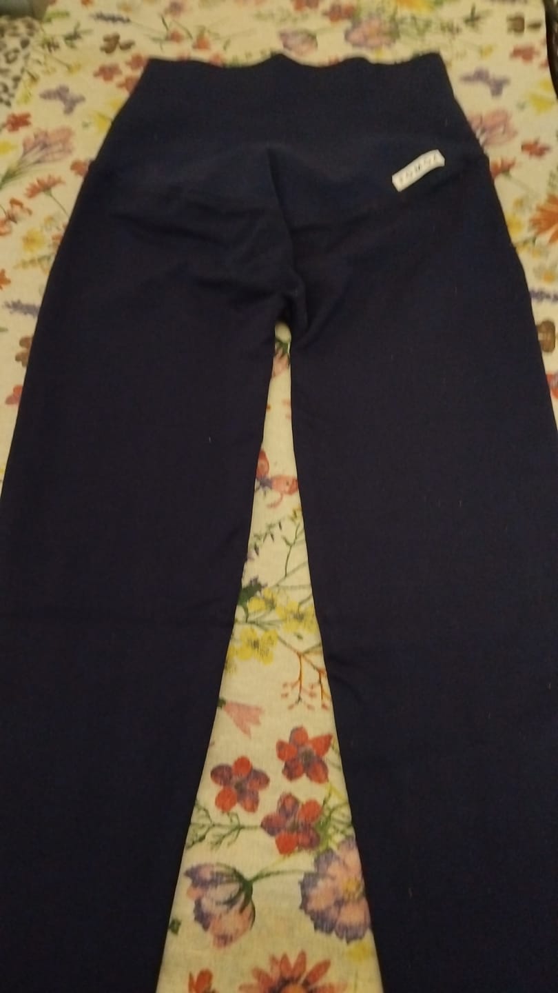 Customer photo review of Leggings Push up Gym Fashion Blu notte