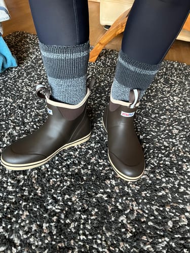 Customer photo review of Women's 6" Ankle Deck Boots
