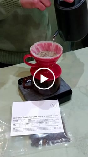 Customer video review of Mosto Oxidized Natural Sidra by Nestor Lasso - Colombia