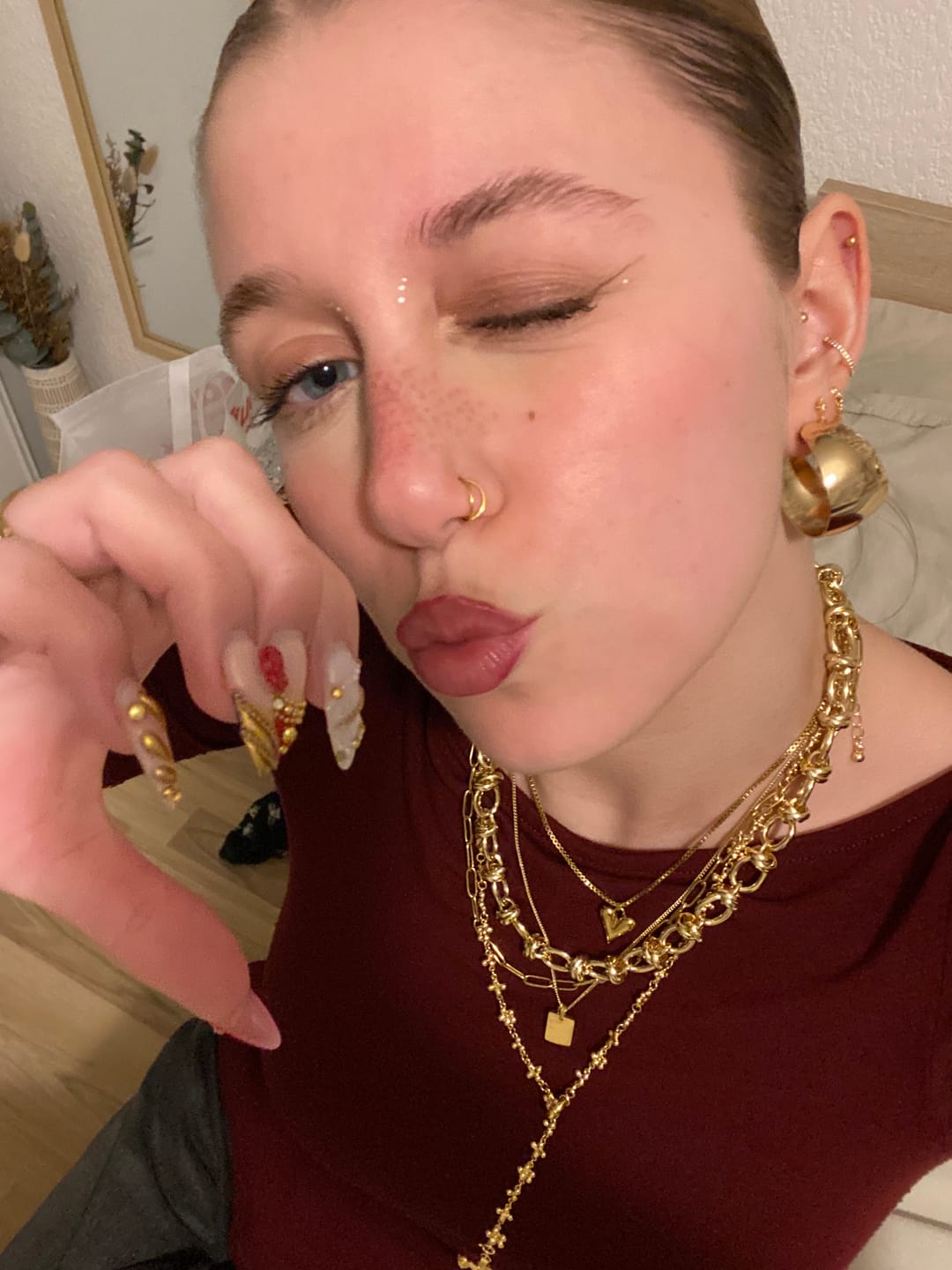 Customer photo review of Faux piercing Camille