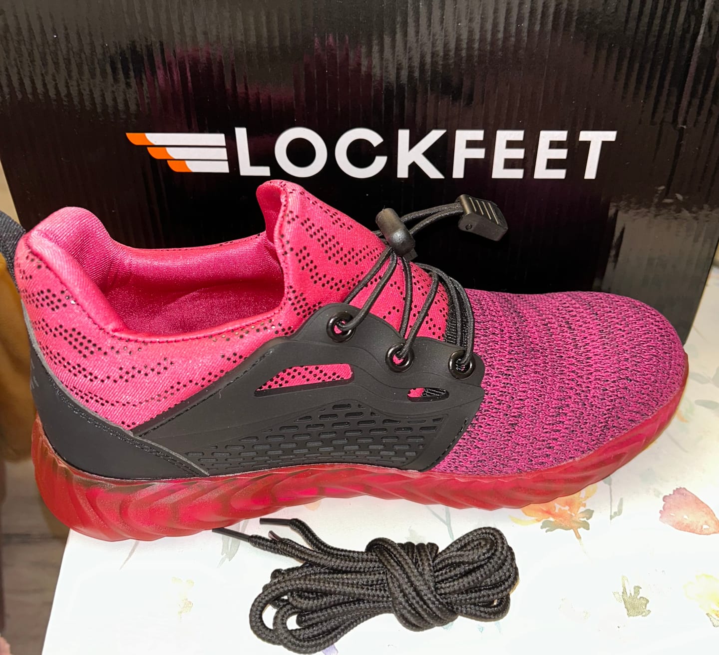 Customer photo review of Blaze Lockfeet®