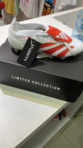 Customer photo review of adidas Predator Elite Tounge TAA