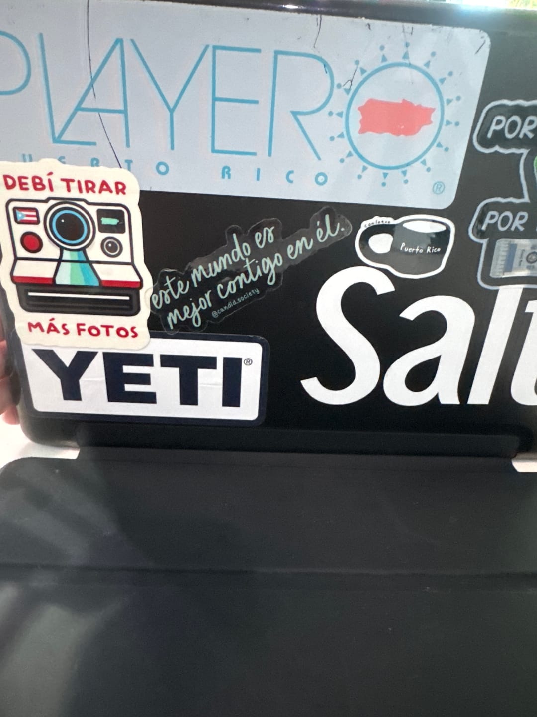 Customer photo review of Debí tirar más fotos (Sticker Laminado)