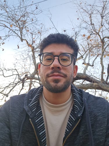 Customer photo review of Richard | Magnetic Clip-on Eyeglasses Sunglasses | ZanyLen New Arrival 2025
