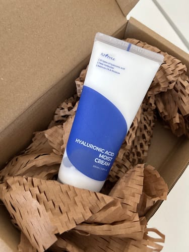Customer photo review of Isntree Hyaluronic Acid Moist Cream intensyviai drėkinantis veido kremas