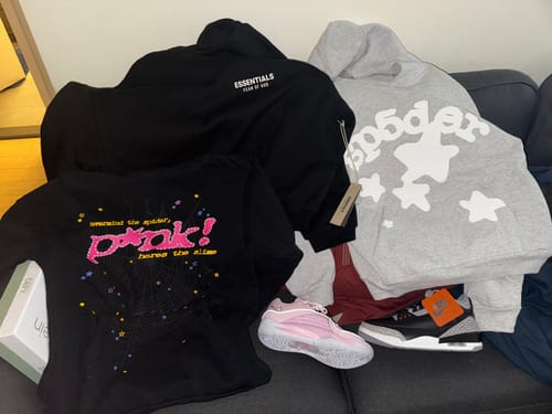 Customer photo review of Sp5der Beluga Hoodie Heather Grey