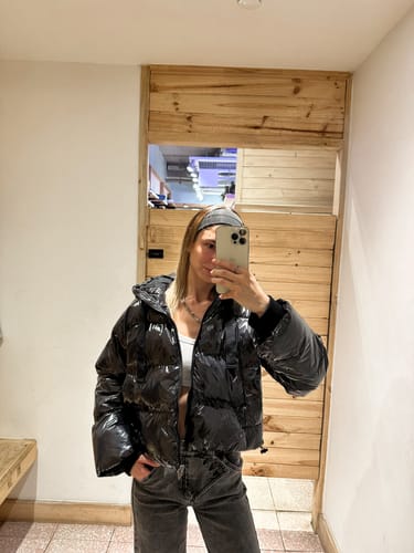 Customer photo review of Puffer Metalizada Black