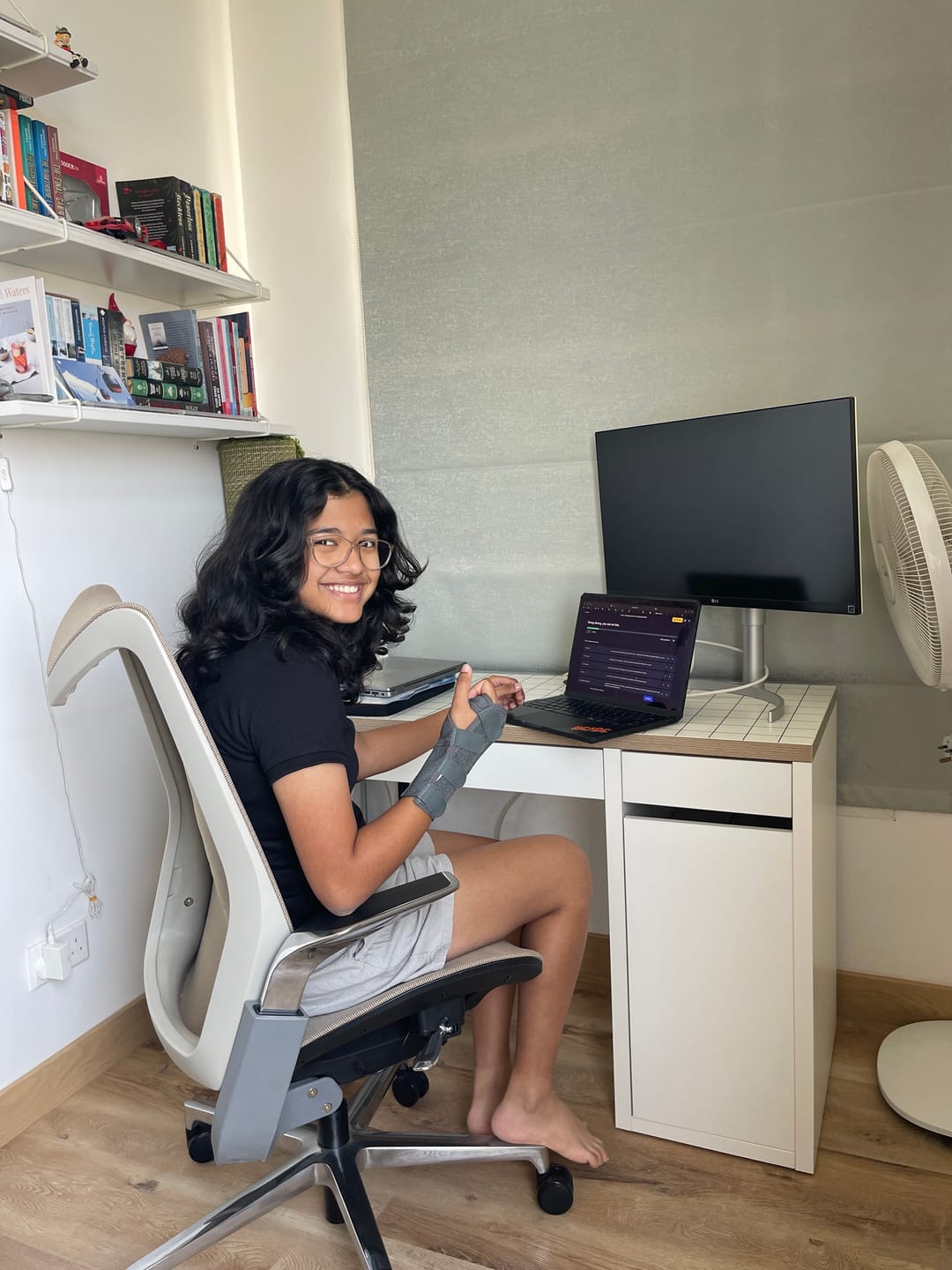 Customer photo review of Office Chair V1-1