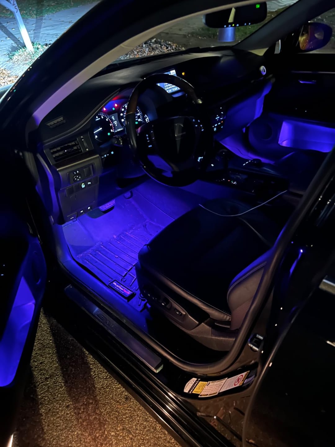 Customer photo review of Mini Wireless LEDs