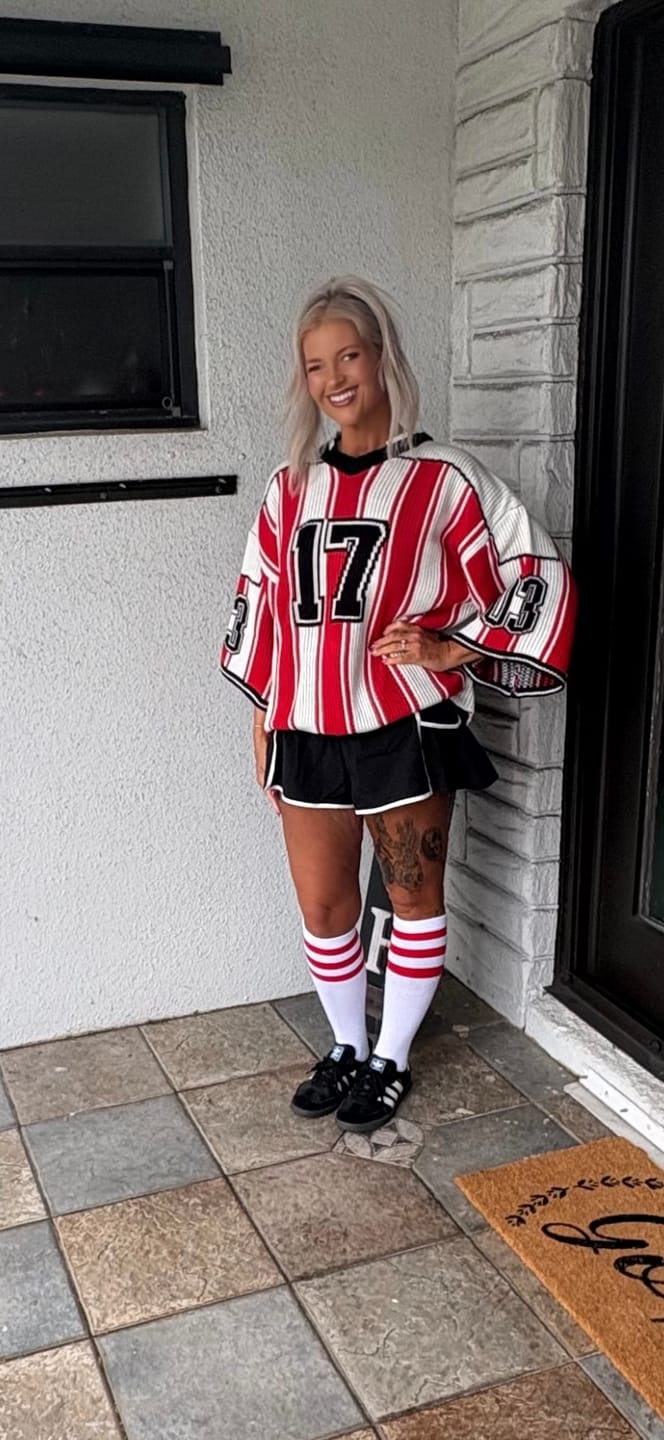 Customer photo review of Aelfric Eden 17 Stripe Football Knit