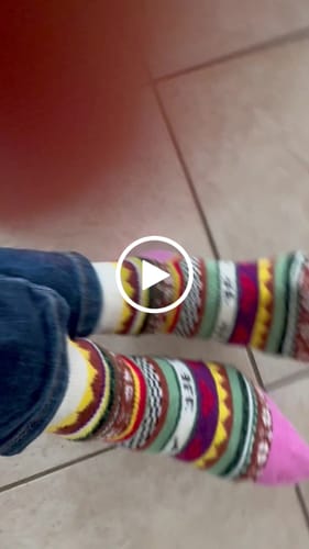 Customer video review of Hygge Herzchen Nordic Socken