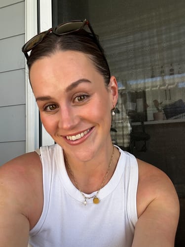 Customer photo review of Sculpt & Define Brow Pencil