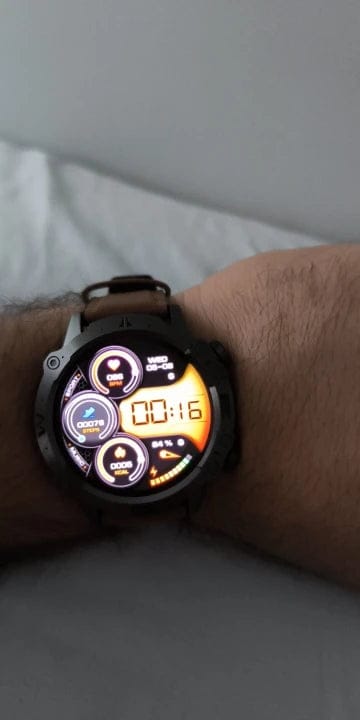 Customer photo review of Bearscome PRO 3 High-end ECG/EKG blood sugar health HD sports smart watch