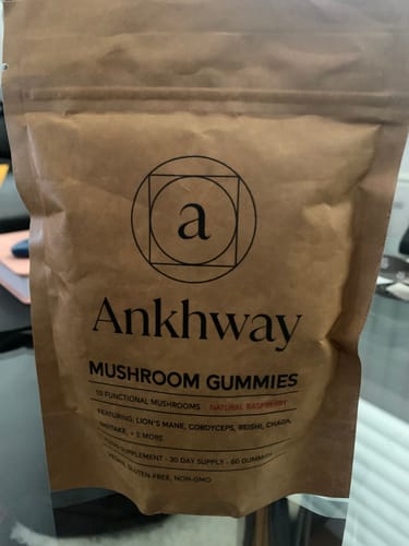 Customer photo review of Mushroom Gummies