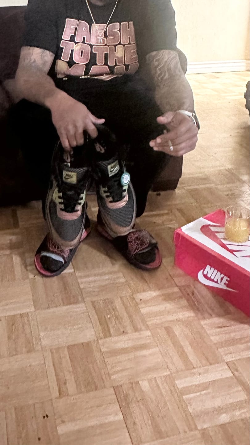 Customer photo review of Fresh To The Max T-Shirt Matching Air Max 90 Metallic Copper