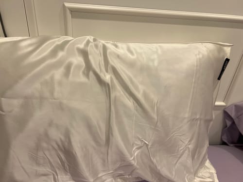 Customer photo review of Atelier Medica Organic Silk Pillowcase