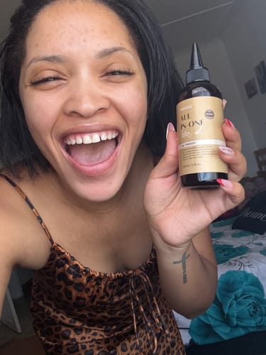 Customer photo review of All-In-One Hair Oil (200ml)