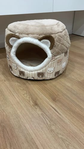 Customer photo review of Cute Cat Bed Pet Dog House Winter Cat Villa Sleep Kennel Removable Warm Nest Enclosed Tents Cave Sofa Pet Supplies Accessory